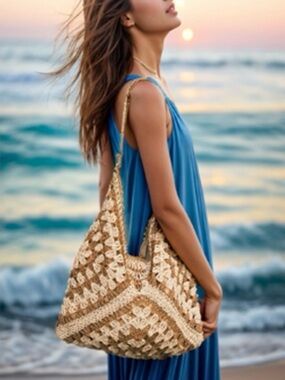 BEACH STYLE! 🏝️ Hand-Crocheted Straw Tote Bag